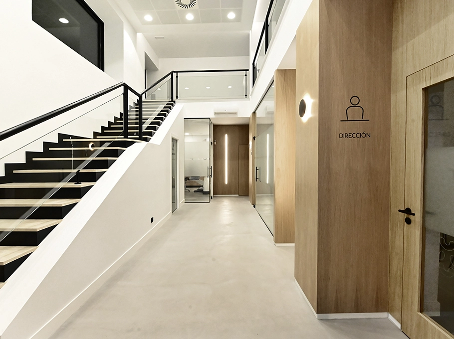diseño oficina solid matter